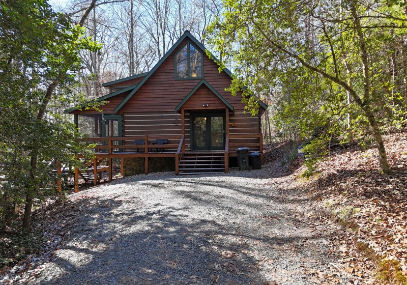 Pet Friendly Cabin Rentals Near Me With Hot Tub